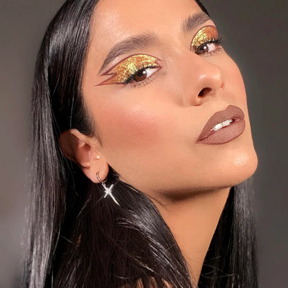 Diamond Daze Liquid Shadow