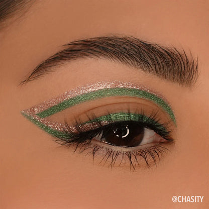 Statement Shimmer Liner