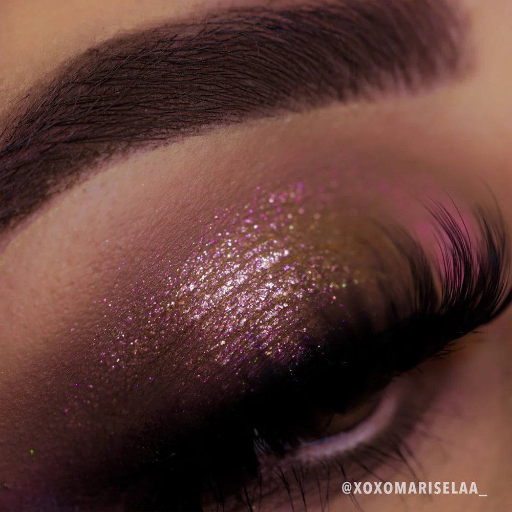 Diamond Daze Liquid Shadow