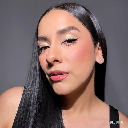 Diamond Daze Liquid Shadow