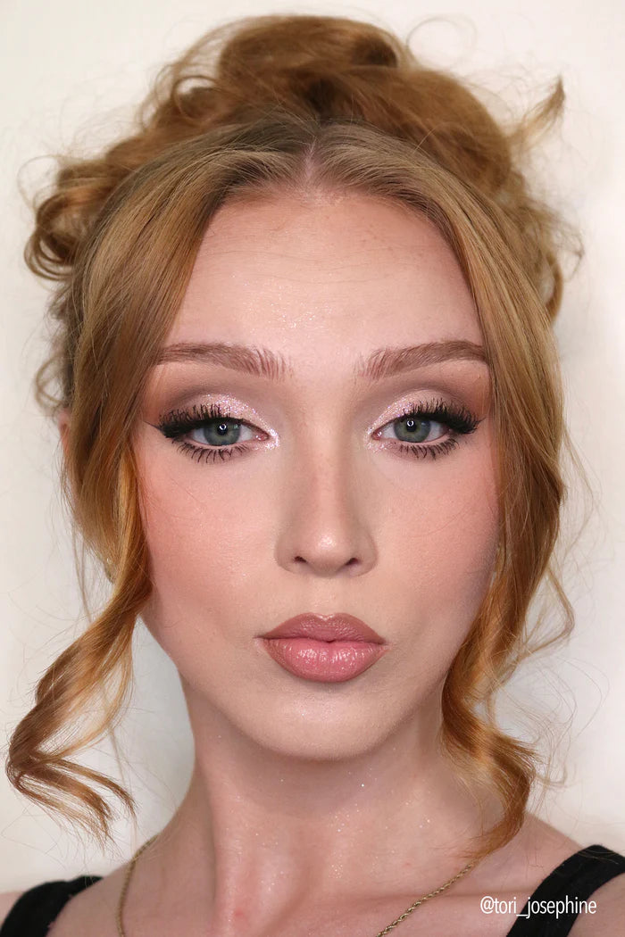 Diamond Daze Liquid Shadow