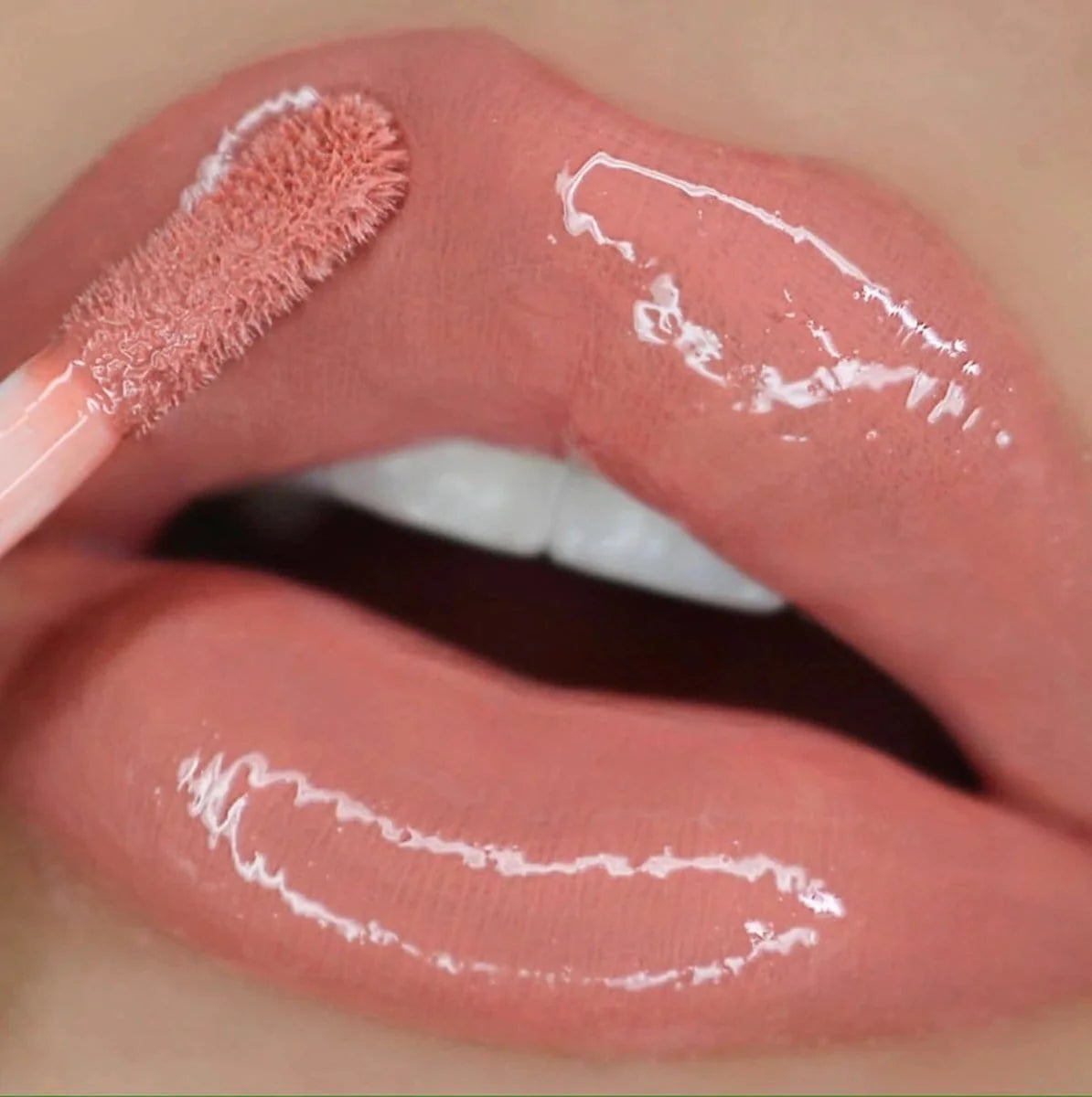 Ultra Dazzle - Gloss Labial